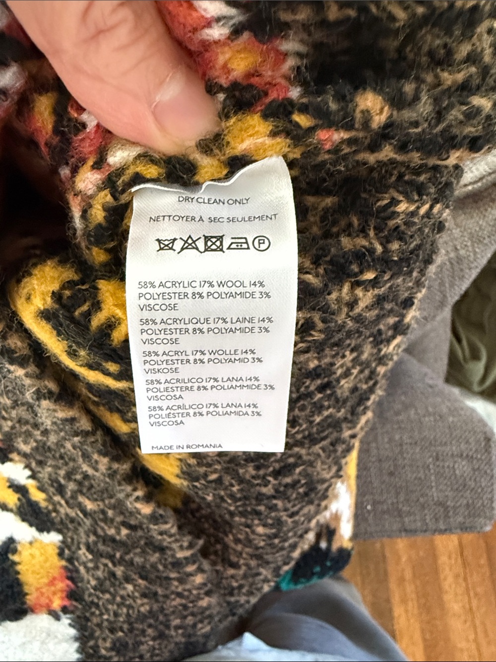 Anthropologie Pilcro Patterned sweater, NWOT, Medium, Black/orange/teal - Picture 6 of 6